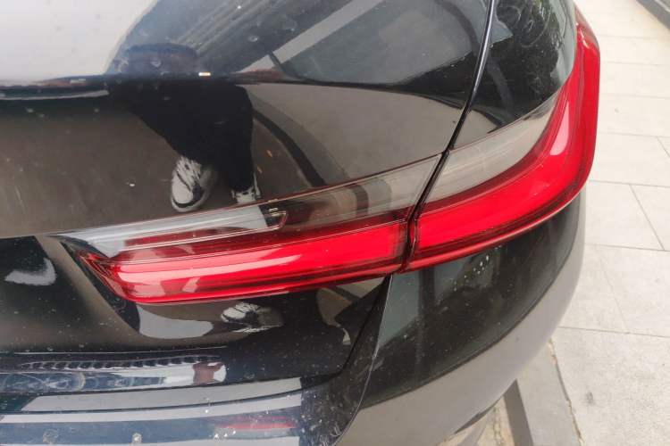 Used BMW i3 2022 eDrive 35 L Right Rear Taillight