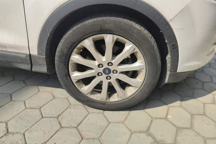 Used Ford Kuga 2013 2.0L GTDi Four-Wheel Drive Premium Model
