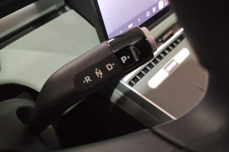 Used Roewe D6 2025 450km Deluxe Edition