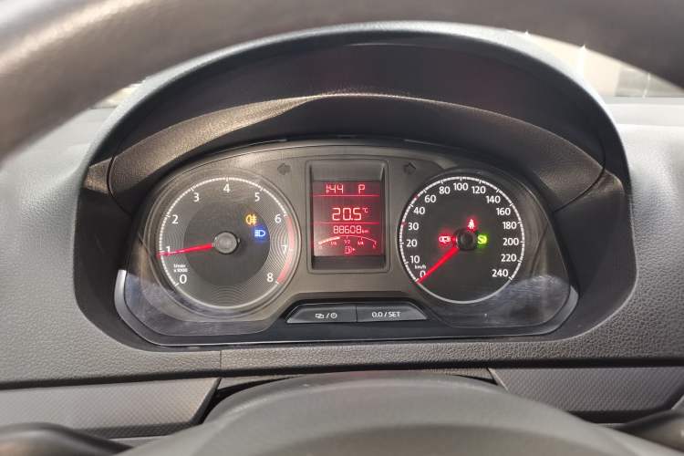 Used Volkswagen Jetta 2017 1.5L Automatic Fashion Model
