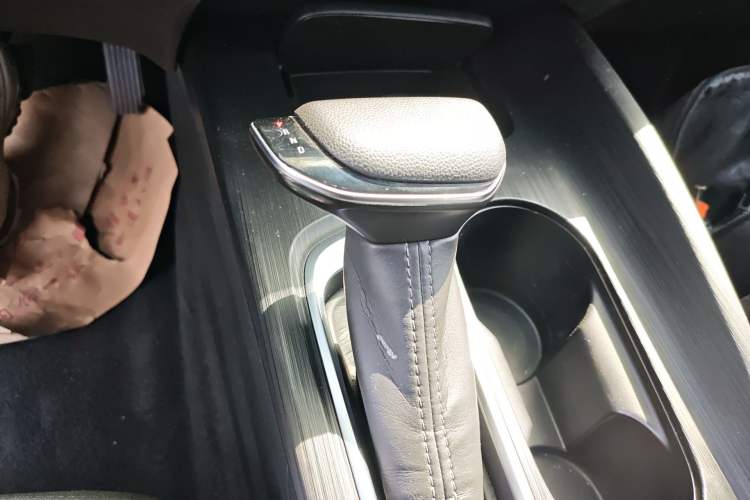 Used Buick Velite 6 2022 Connected & Shared PLUS Gear Lever