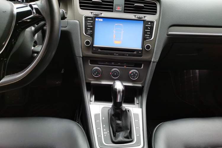 Used Volkswagen Golf 2016 1.6L Automatic Comfort Model