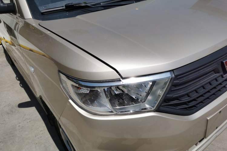 Used Wuling Hongguang V 2022 1.5L Jingqu Version Hydraulic Power Steering LAR Right Front Headlight