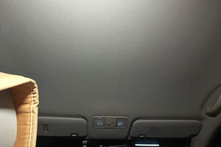 Used Hyundai Verna (older generation) 2014 1.4L Manual Smart GLS Trim