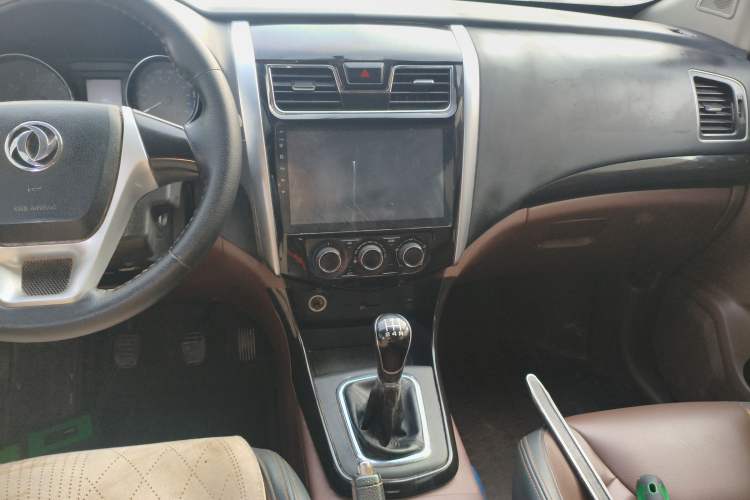 Used FORTHING SX6 2018 1.6L Manual Elite Model
