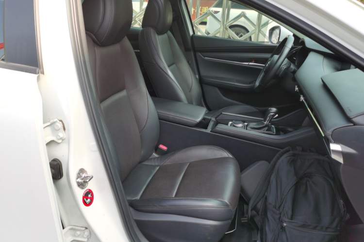 Used Mazda 3 Axela 2021 2.0L Automatic Zhiya Edition