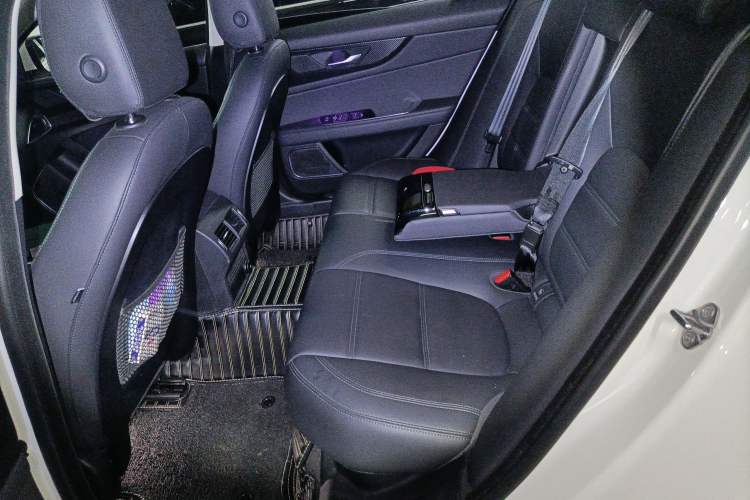 Used Jaguar XEL 2020 2.0T 200 PS S Advanced Elegance Edition