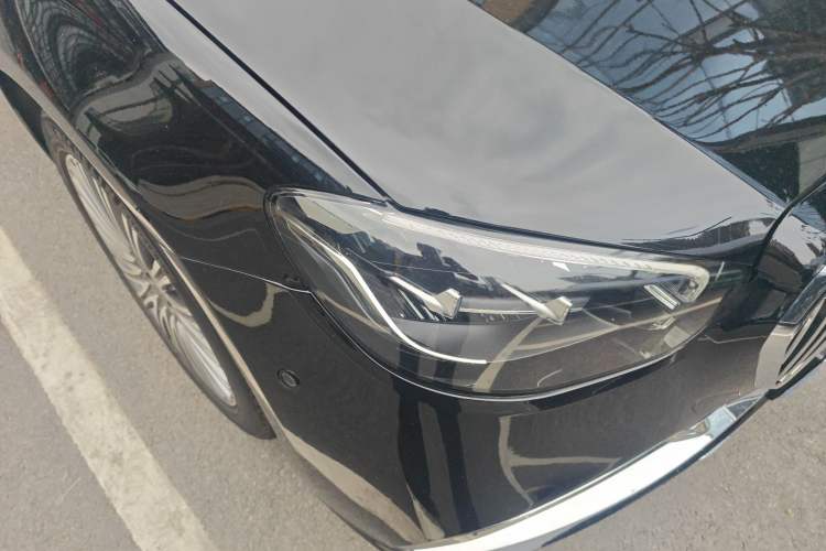 Used Mercedes-Benz E-Class 2021 E 300 L Stylish Model