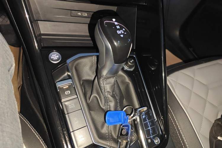 Used Volkswagen Tayron 2024 300TSI Two-Wheel-Drive Luxury Plus Advanced Version