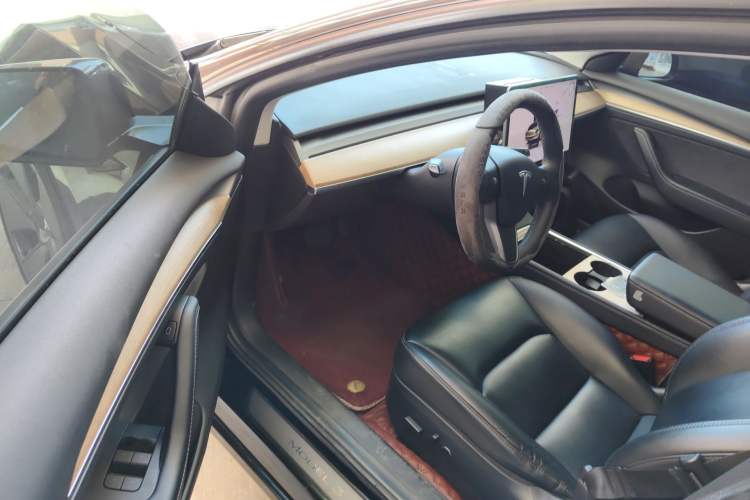 Used Tesla Model 3 2022 Rear-Wheel-Drive Version