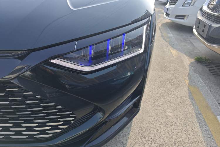 Used BYD Han 2020 DM Four-Wheel Drive Performance Edition Luxury Model
