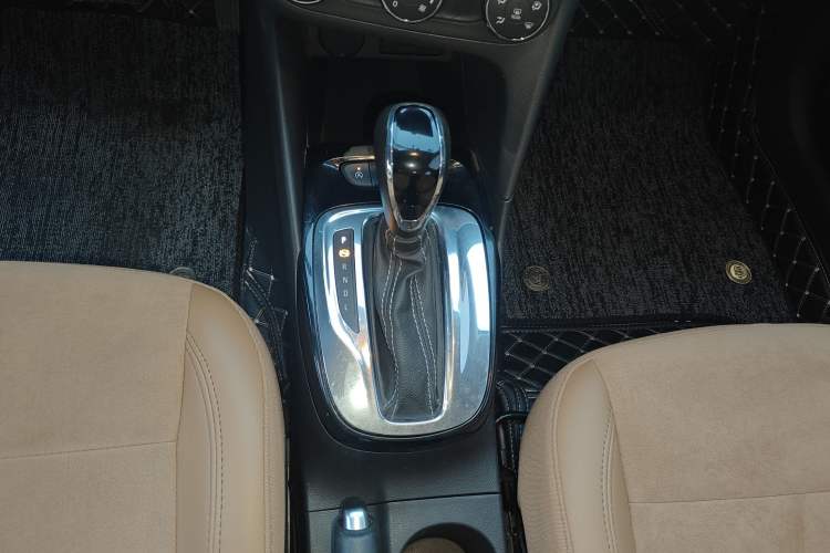 Used Buick Excelle 2018 15N CVT Luxury Version
