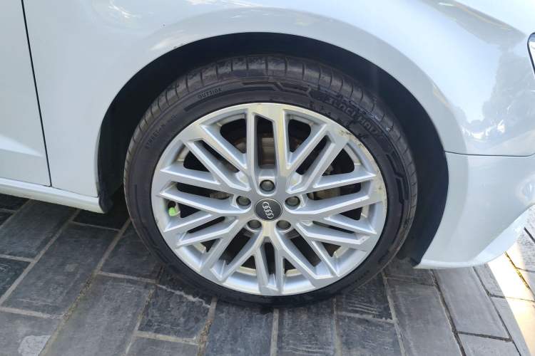 Used Audi A3 2019 Sportback 35 TFSI Style Version China V Emission Standard
