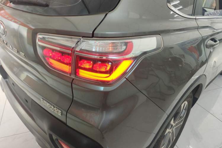 Used Kia Sportage R 2019 2.0L Automatic Smart Luxury Edition Right Rear Taillight