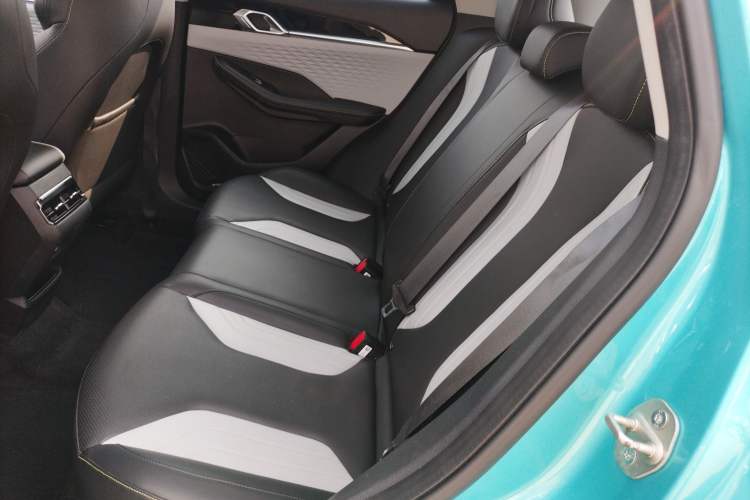 Used Geely Auto Coolray 2022 Bin Yue COOL 1.5TD DCT Hot Engine Edition
