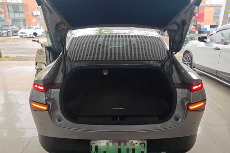 Used XPeng P7 2023 586E Trunk