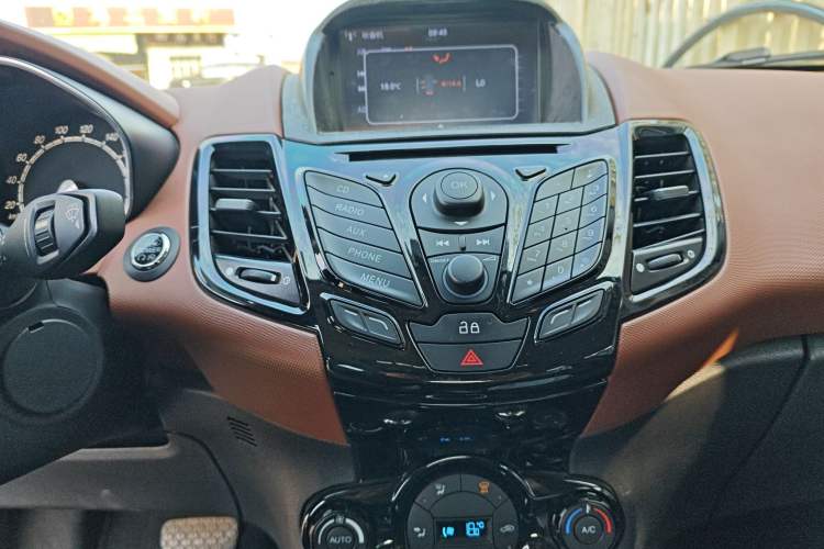 Used Ford Fiesta 2014 Hatchback 1.0 GTDi Automatic Dynamic Model