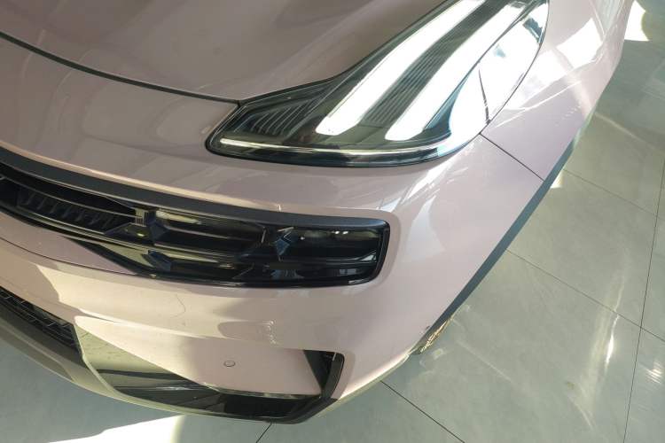 Used Lynk & Co 06 2021 1.5T Shero Pink Special Edition