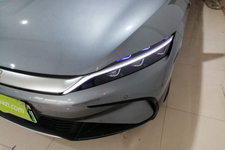 Used BYD Han 2023 EV Champion Edition 605KM Front-Drive Premium Model
