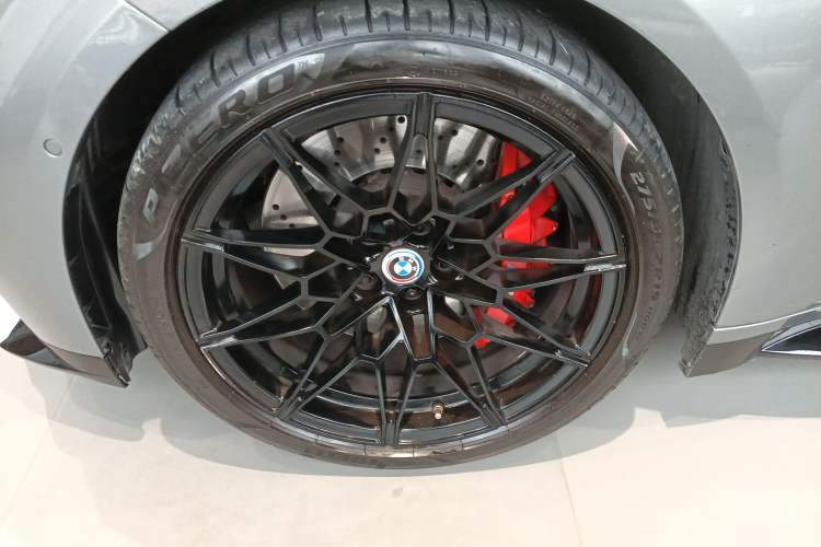 Used BMW M3 2023 M3 Sedan Thunder Edition Left Front Wheel Hub