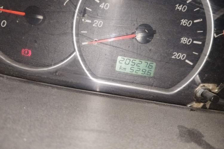 Used Wuling Hongguang 2018 1.5L Classic S Base Model Odometer Close Up