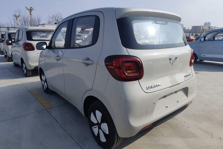 Used Wuling Hongguang MINIEV 2025 Four-Door Version Advanced Edition
