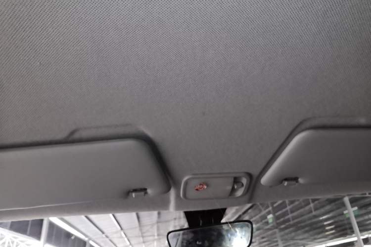 Used Wuling Hongguang MINIEV 2022 Zizai Version Lithium Iron Phosphate Headliner