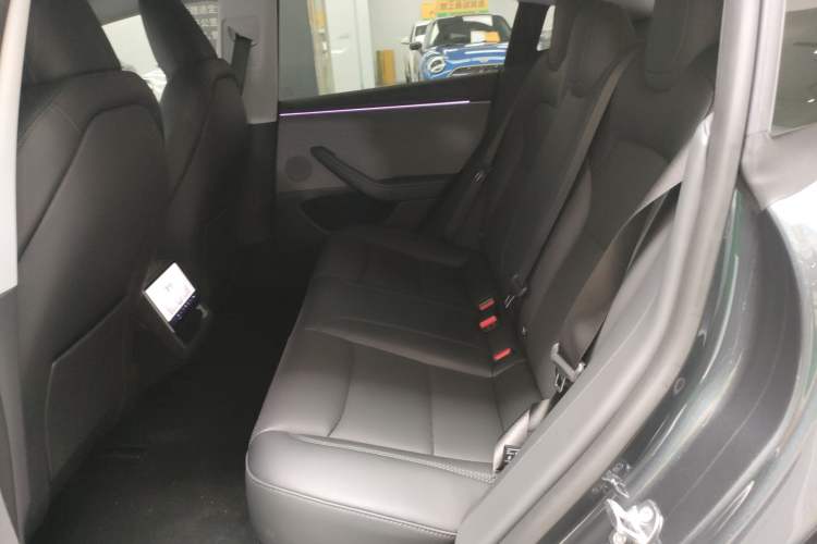 Used Tesla Model 3 2025 Rear-Wheel-Drive Version