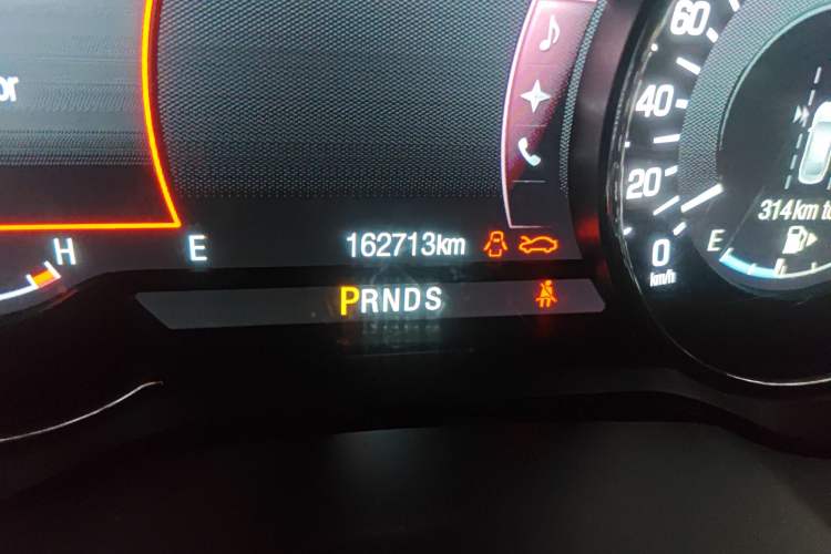 Used Lincoln MKC 2014 2.0T Four-Wheel Drive Luxury Edition Odometer Close Up