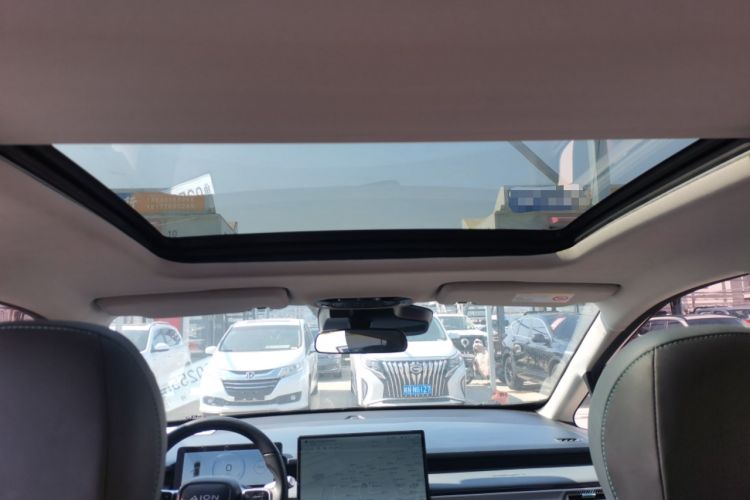 Used AION Y 2023 Plus 510 Smart Edition
