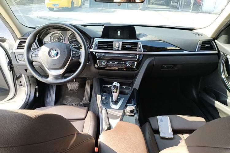 Used BMW 3 Series 2018 320Li Fashion Model