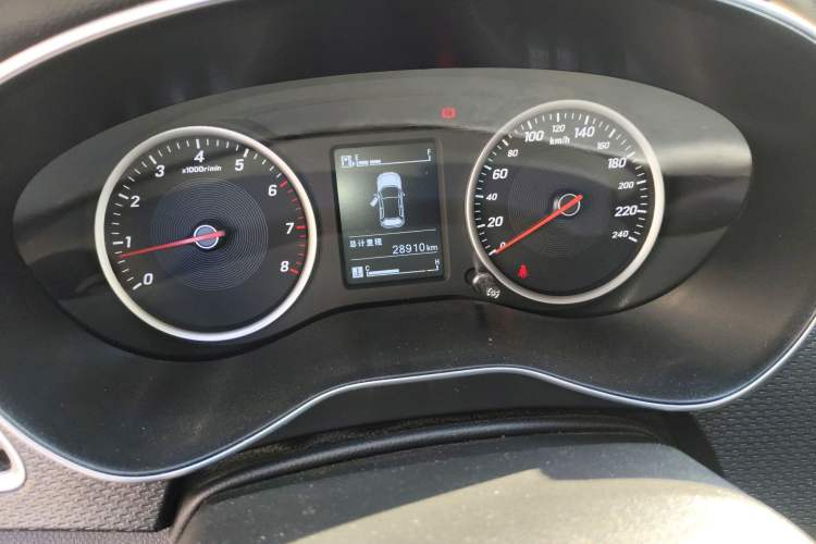 Used Baojun 730 2021 1.5T Manual Fashion Version 7 Seats