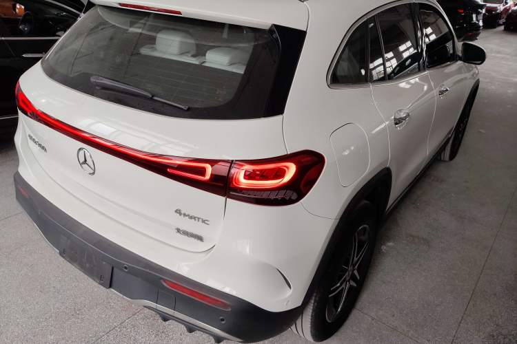 Used Mercedes-Benz EQA 2022 EQA 300 4MATIC Launch Edition