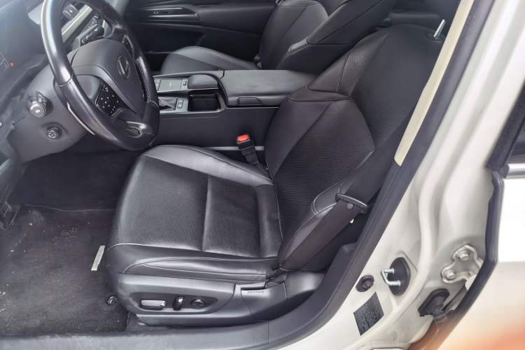 Used Lexus ES 2020 200 Excellence Edition Left Front Seat