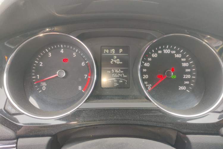 Used Volkswagen Sagitar 2017 1.6L Automatic Comfort Model Instrument Cluster