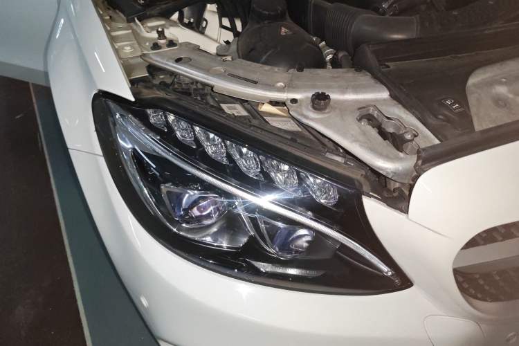 Used Mercedes-Benz C-Class 2016 C 200 4MATIC Coupe