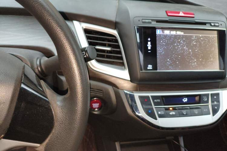 Used Honda Jade 2014 1.8L Automatic Comfort Elite Version 5 Seats