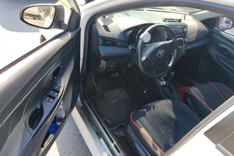 Used Toyota YARiS L Zhi Xuan 2016 Revised 1.5E CVT Charming Edition