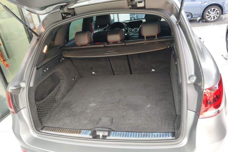 Used Mercedes-Benz GLC AMG 2022 AMG GLC 43 4MATIC Trunk