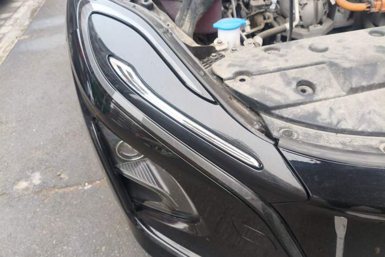 Used Hongqi E-QM5 2023 620km PLUS
