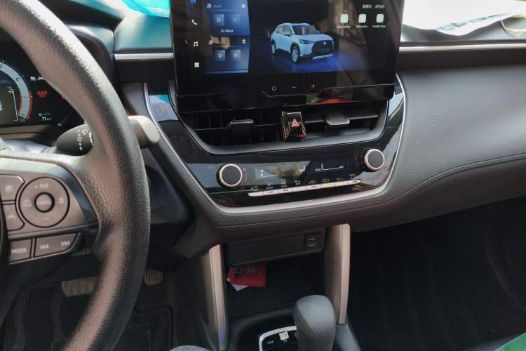 Used Toyota Corolla Cross 2024 2.0L Elite Edition
