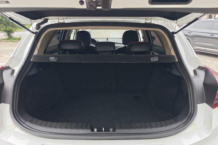 Used Geely Auto Emgrand GS 2020 1.4T CVT Ya Trunk