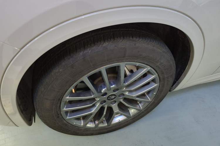 Used Maserati Grecale 2023 2.0T GT Left Front Wheel Hub