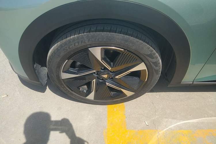 Used Deepal S07 2023 200Max Range-Extended Version Exterior 2