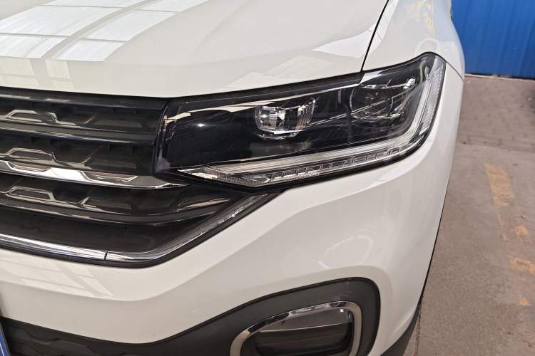 Used Volkswagen Tacqua 2020 280TSI DSG R-Line