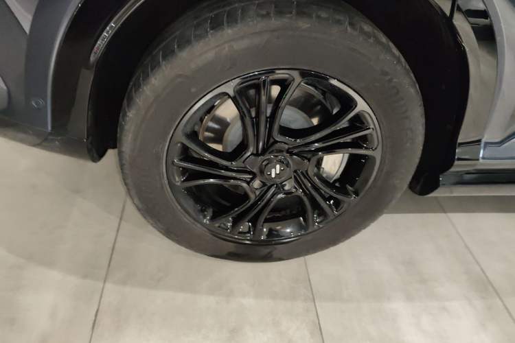 Used IM LS7 2023 100kWh Lux Rear-Drive Version