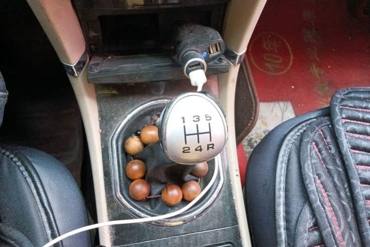 Used Zotye Z300 2016 1.5L Manual Elite Version
