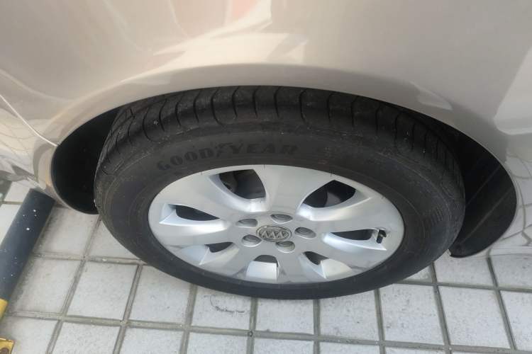 Used Buick Regal 2015 2.0L Leading Fashion Edition
