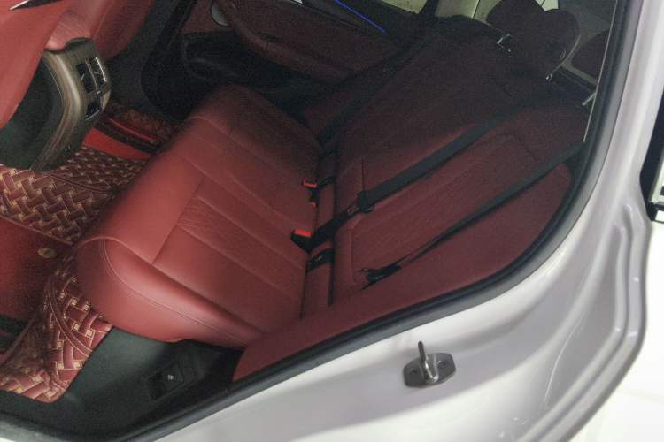 Used BMW X3 2023 xDrive30i Leading Model M Night Edition Package Left Rear Seat