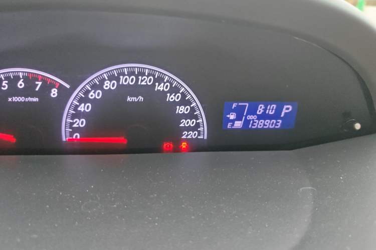 Used Toyota Yaris 2011 1.6E Automatic Charm Edition Odometer Close Up